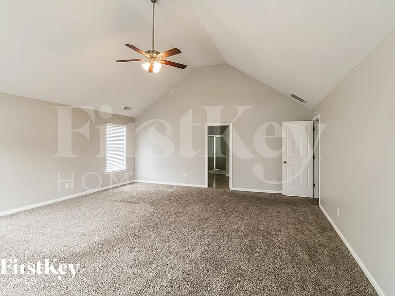 1436 Wilson Manor Cir — Photo 8