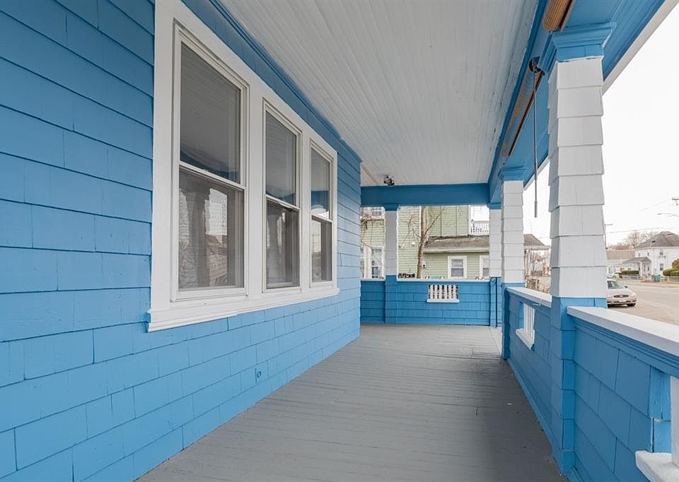 742 Oakland Beach Ave, Warwick, RI 02889 Zillow
