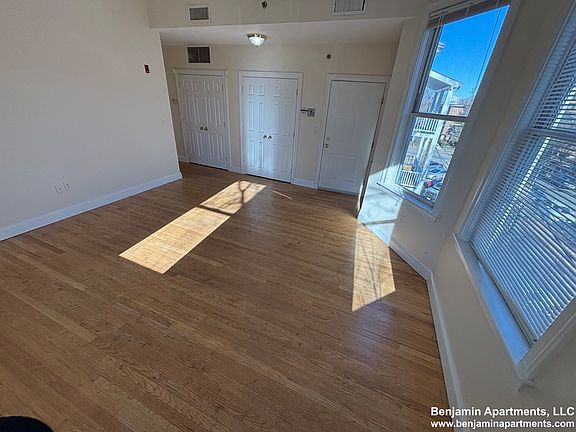 Living Room; Front-Facing Unit