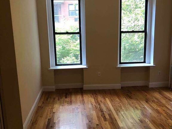 2nd image of 315 E 92nd St APT 3W