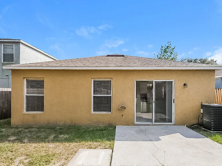 1034 Harvest Moon Dr — Photo 16