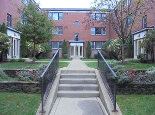 1445 Callan Ave #1, Richton Park, IL