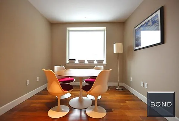 Rented by Bond New York | media 35