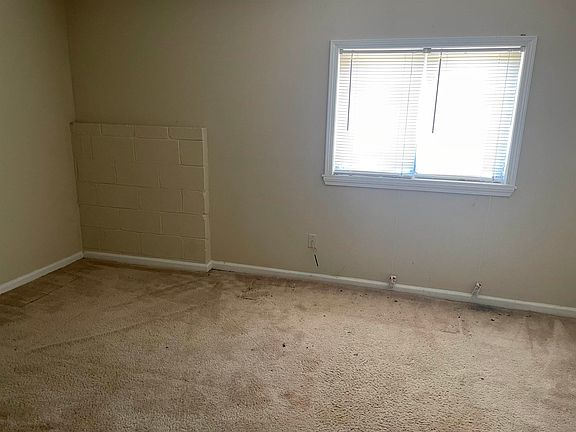 3rd image of 5098 Aureen Dr