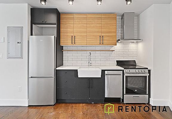 4th image of 383 Union Ave #4C