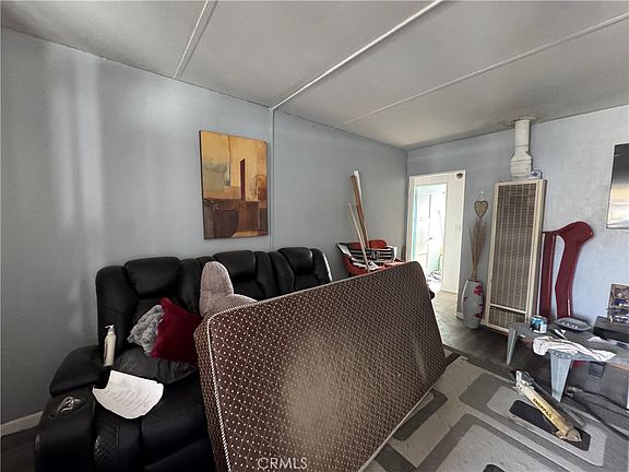 4th image of 13841 Carson St