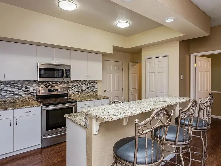 6506 Silver Mesa Dr #C — Photo 18