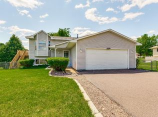 11809 51st St NE, Albertville, MN 55301