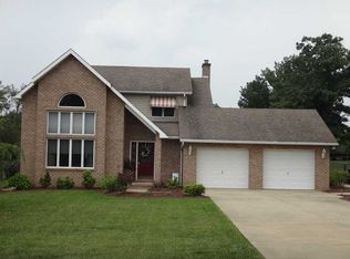 22 Naples Dr, Uniontown, PA
