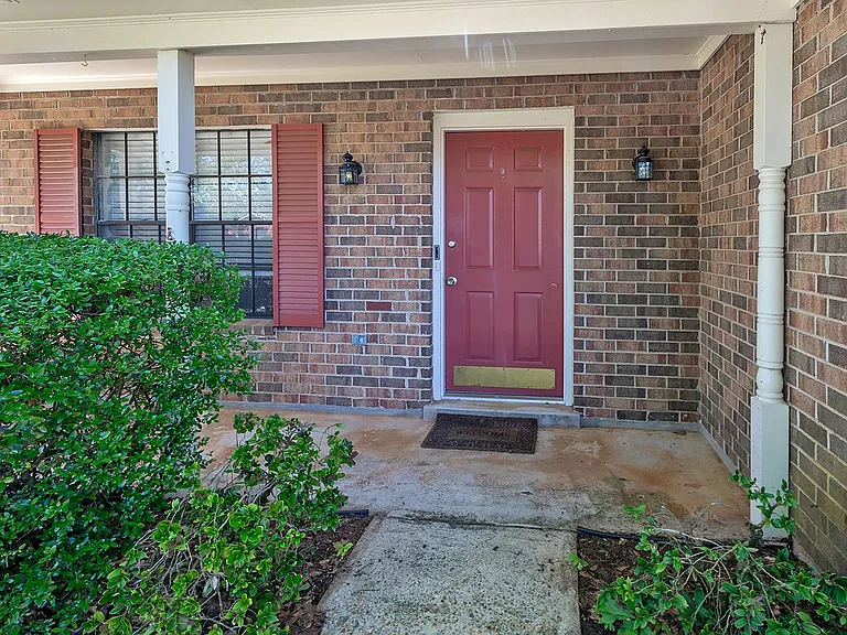 7125 Breckenridge Dr — Photo 3