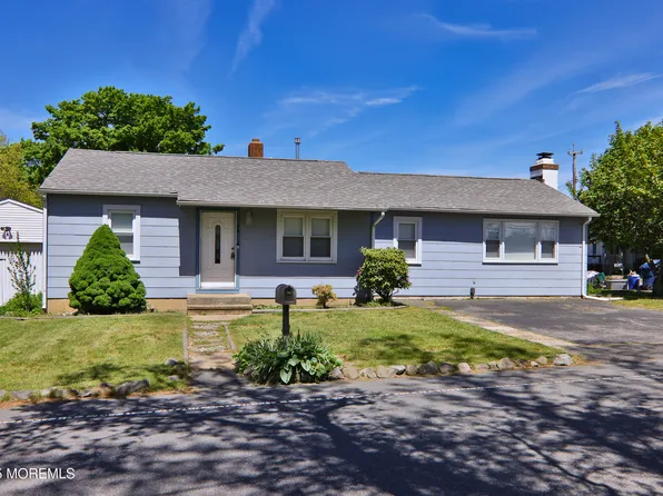 68 Elm Street, Beachwood, NJ 08722