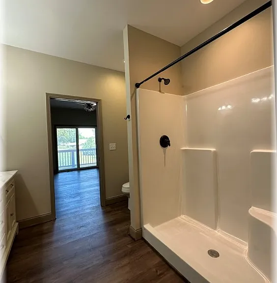 304 Cottage Hill Ct — Photo 8