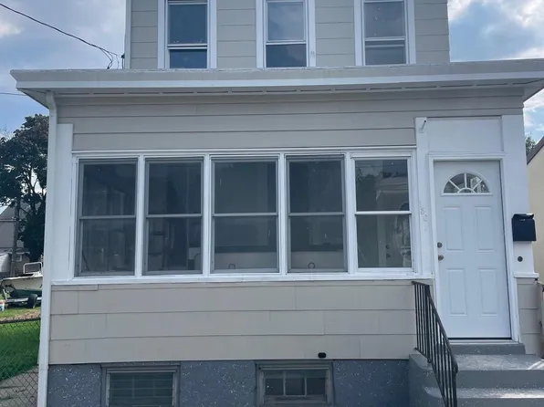 1507 Genesee St, Hamilton, NJ 08610