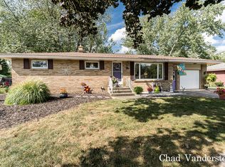 86 Lynden Rd, Holland, MI 49423