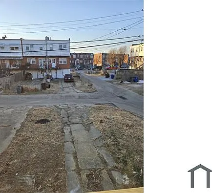 301 Candry Ter — Photo 17