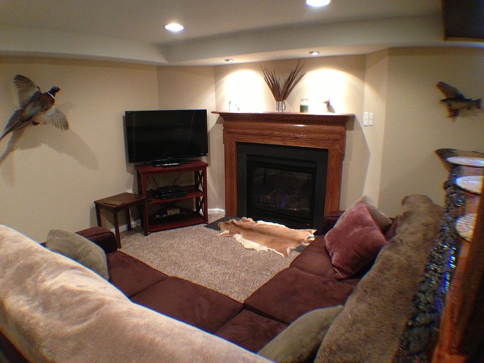2nd image of 244 E Marthart Ave