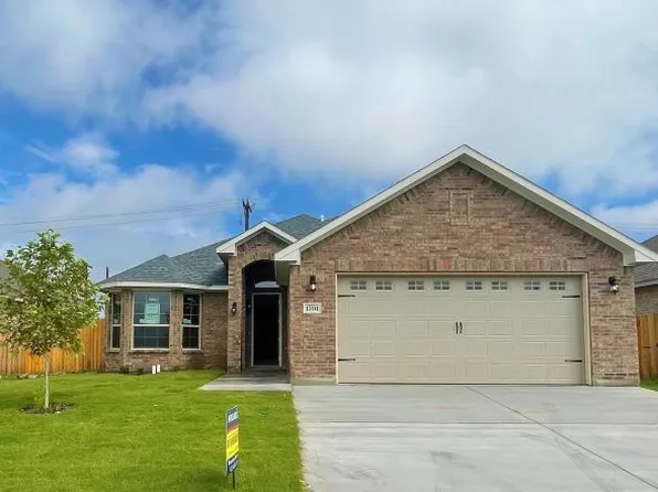 1701 Overshine Ln, Midland, TX 79705