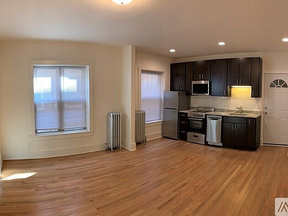 5th image of 4847 N Kimball Ave APT 1D