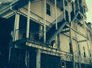 1010 Myrtle St #3, Scranton, PA 18510