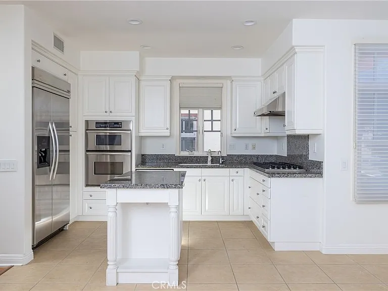 2500 Bungalow Pl — Photo 14