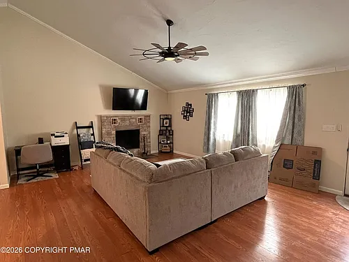31 Hemlock Dr Photo 1