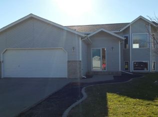 1013 4th Ave E, West Fargo, ND 58078