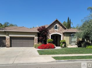 5832 W Buena Vista Ave, Visalia, CA 93291