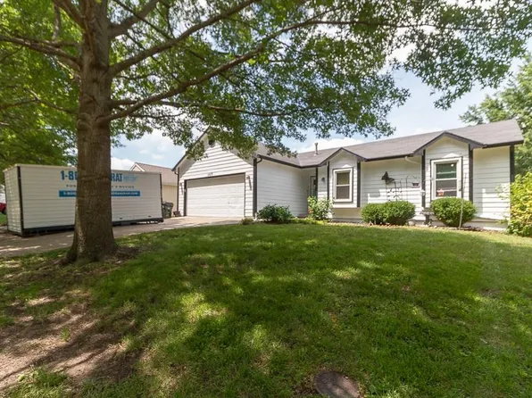 2609 Cranley St, Lawrence, KS 66046