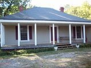 2465 Commerce Rd, Athens, GA 30607