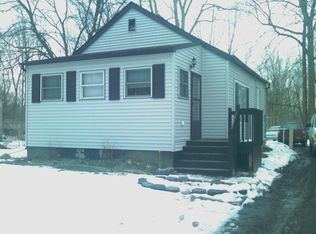 27552 Hanover Blvd, Westland, MI