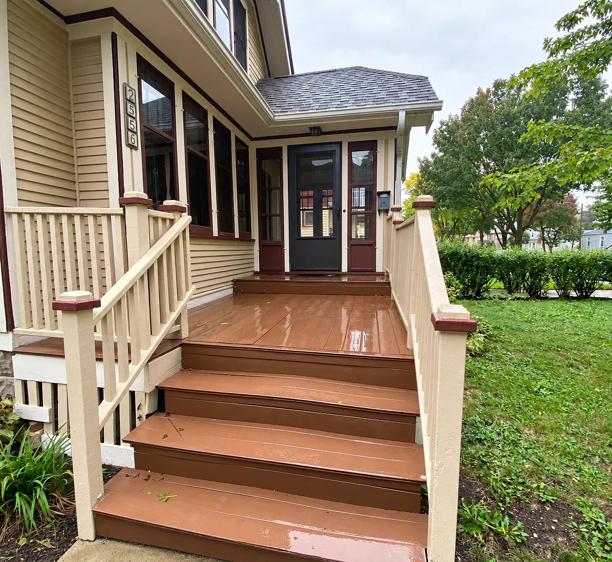 2 bed, 1.0 bath, 1080 sqft, $1,745 — Photo 2