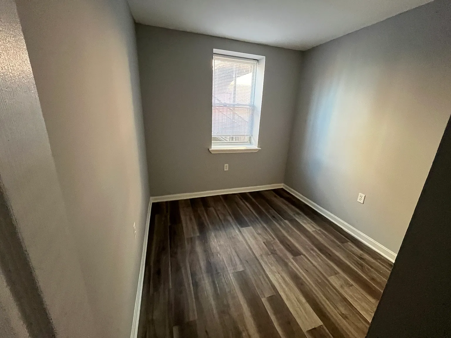 Parkside Manor — Photo 4