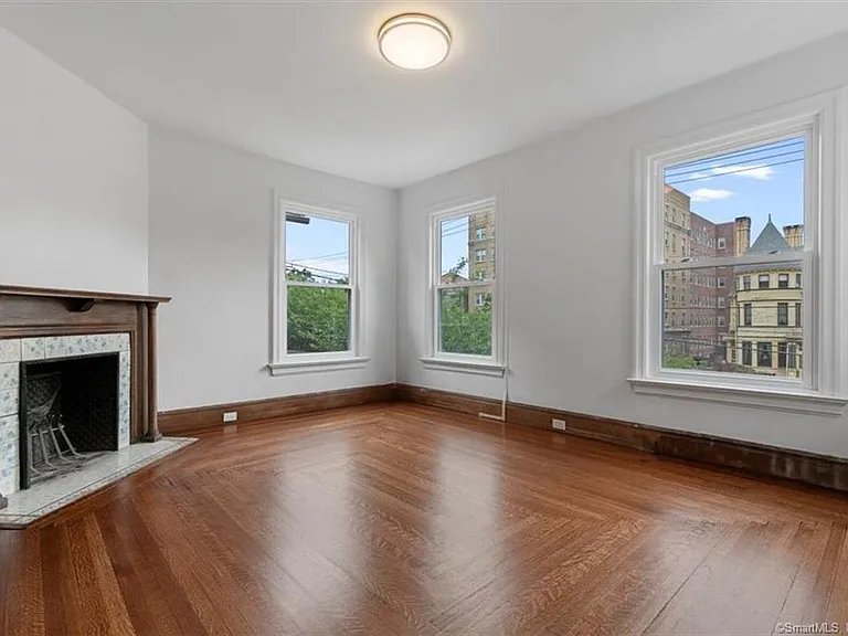131 Dwight St #1 — Photo 24