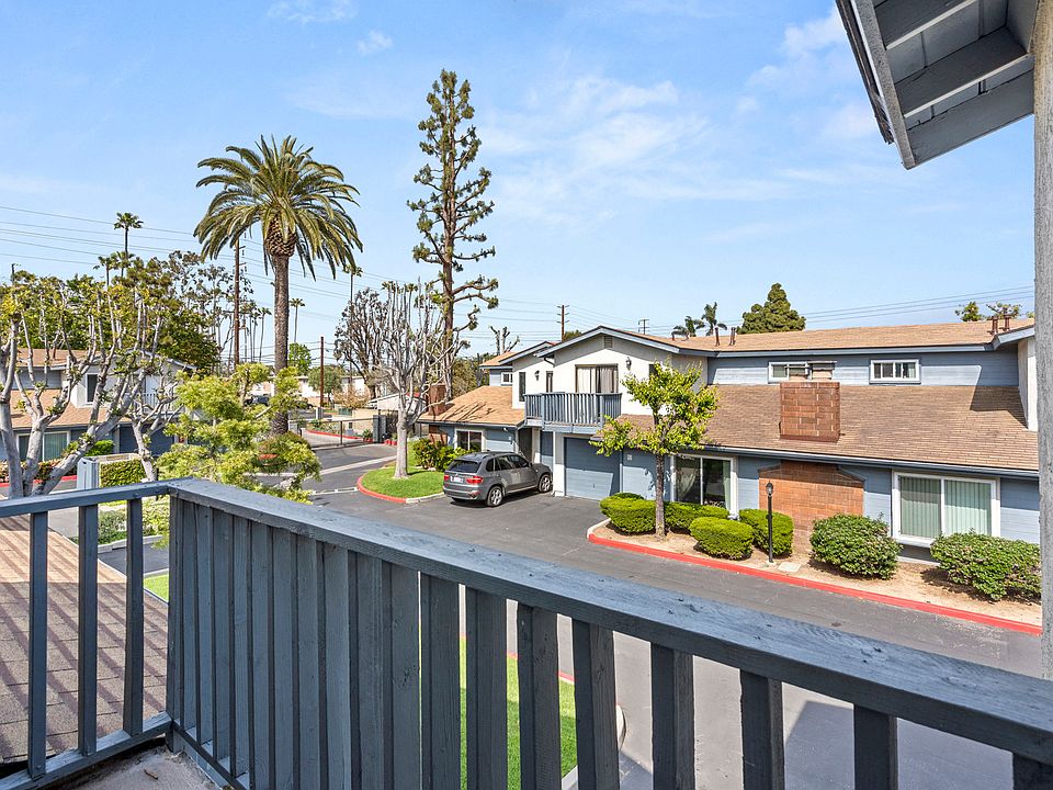 Upstairs Patio View of Community