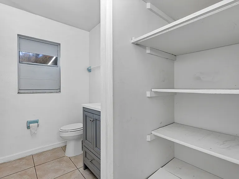 2474 Rouse Rd — Photo 13