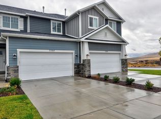 7398 N Cottage Ln, Eagle Mountain, UT 84005