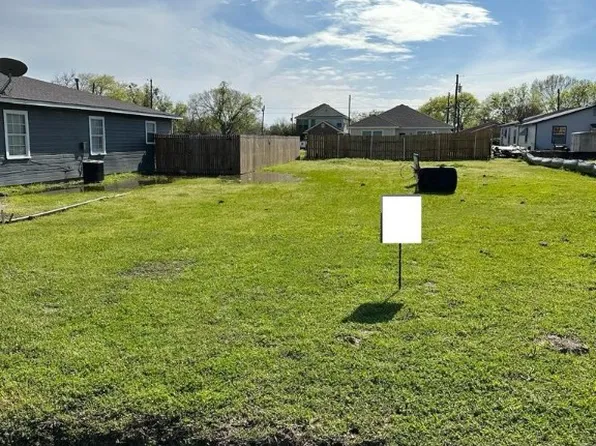 25824 Dixon St, Terrell, TX 75160