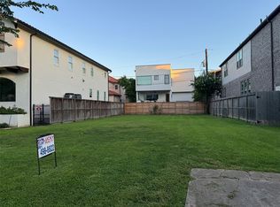 4303 Holt St, Bellaire, TX 77401