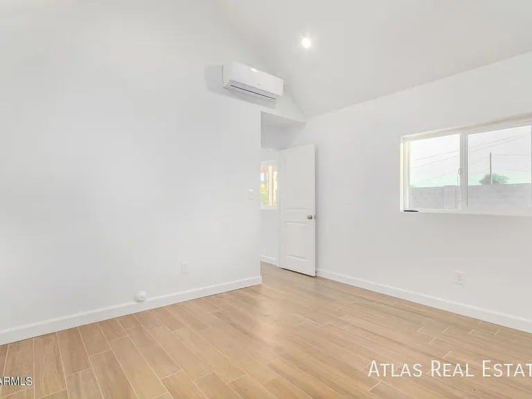 444 S Delaware St #2 — Photo 8