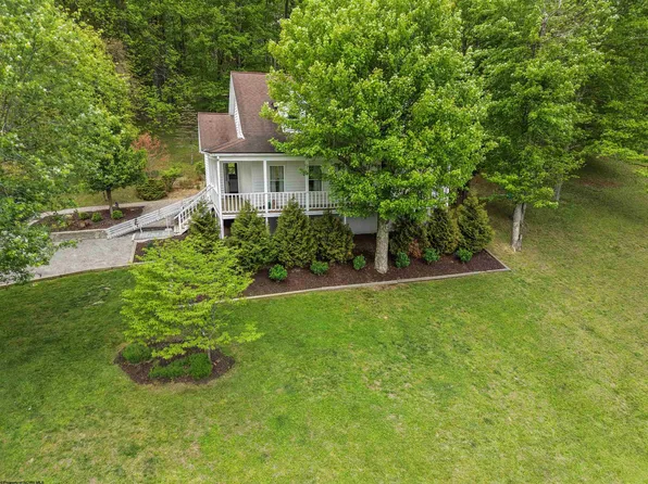 108 Lilac Dr, Buckhannon, WV 26201