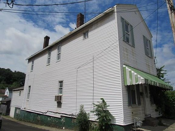 2nd image of 1310 Penn Ave