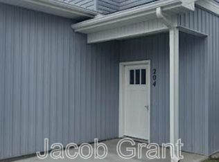 655 Ruby Cir UNIT 204, Shelley, ID 83274
