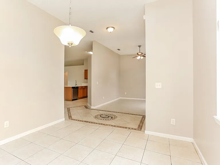 2222 Thomas Lynch Ct — Photo 5