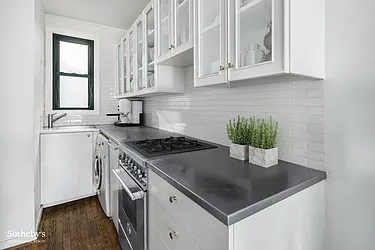 Rented by Sotheby's International Realty