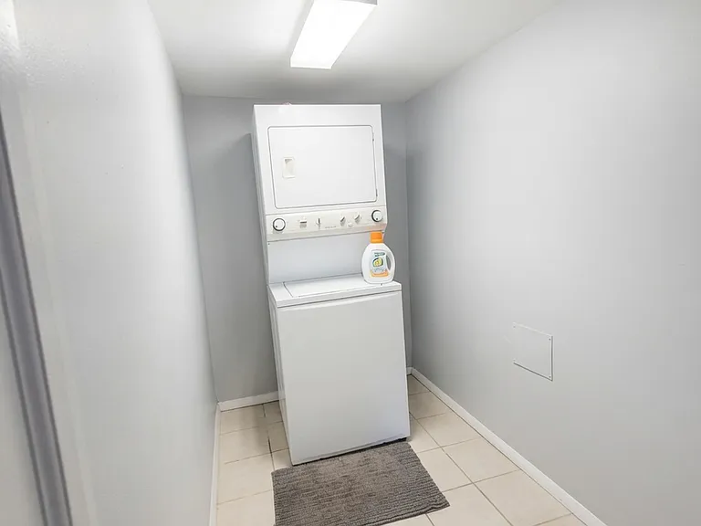 701 S Madison Ave #316 — Photo 10