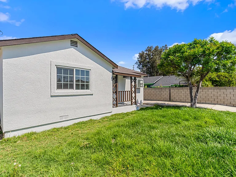 2521 W Stanford St — Photo 4