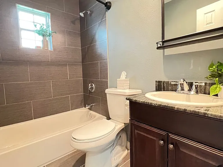 1226 Record Crossing Rd — Photo 10