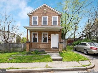 5401 Hunt Pl NE, Washington, DC 20019
