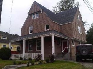 1462 S Prospect St, Tacoma, WA 98405