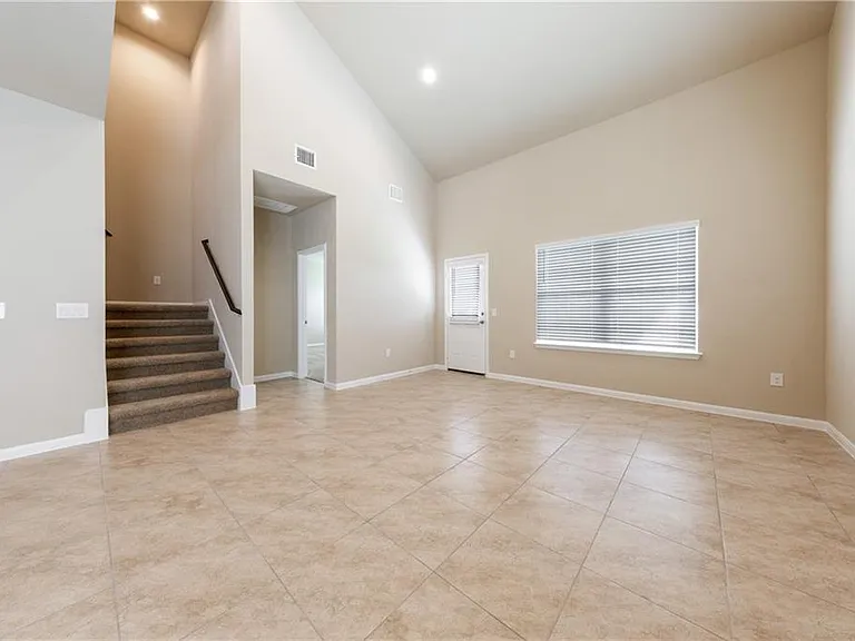 7217 Branrust Dr — Photo 16